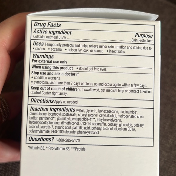 OLAY SENSITIVE SOOTHING COLLOIDAL MOISTURIZER NIB - Picture 3 of 6